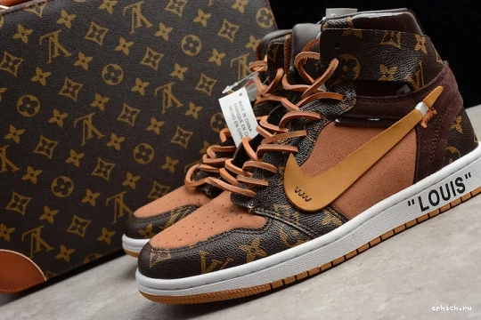 Rep EP (WITH AQ0818-158 O-W 1 JORDAN AIR CASE) AQ0818-158 -LouiV 1228